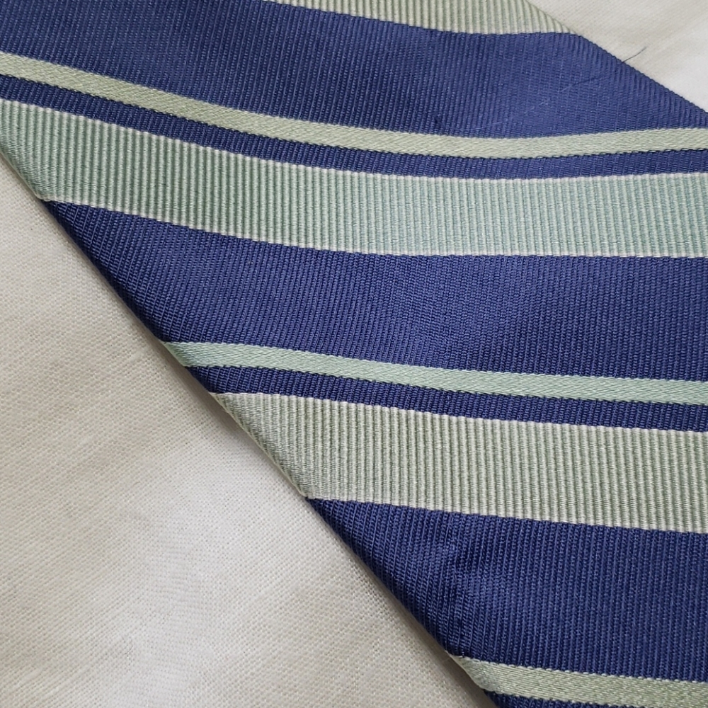 2 Ties - Picture 4 of 4